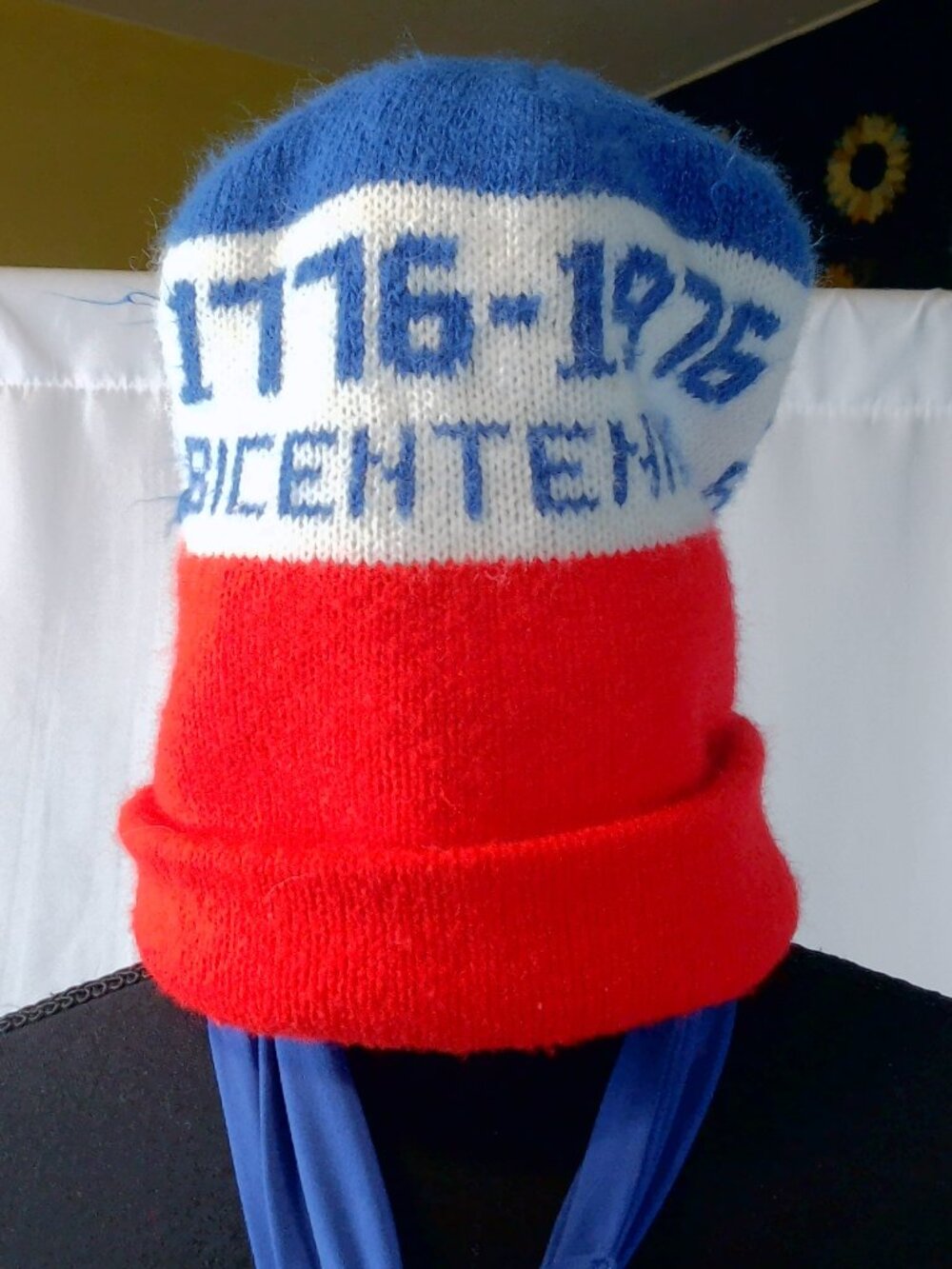 Vintage 1976 USA Bicentennial Knit Beanie Hat